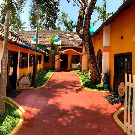 Bed and Breakfast Elphinstone Residency Коччи Экстерьер фото