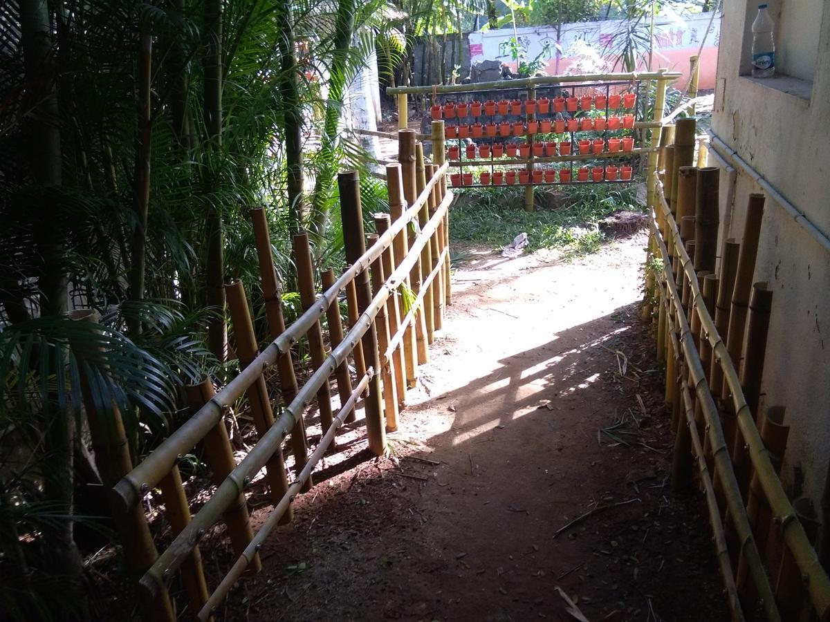 Bed and Breakfast Elphinstone Residency Коччи Экстерьер фото